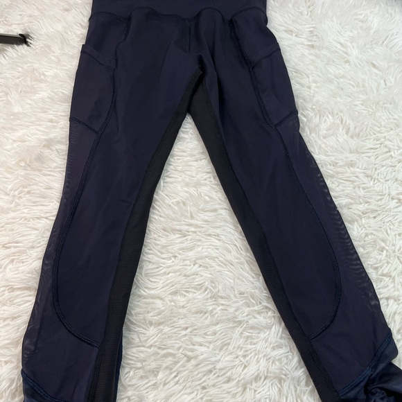 Lululemon Seek The Heat Crop Size 2 Inseam 23” - Picture 11 of 14